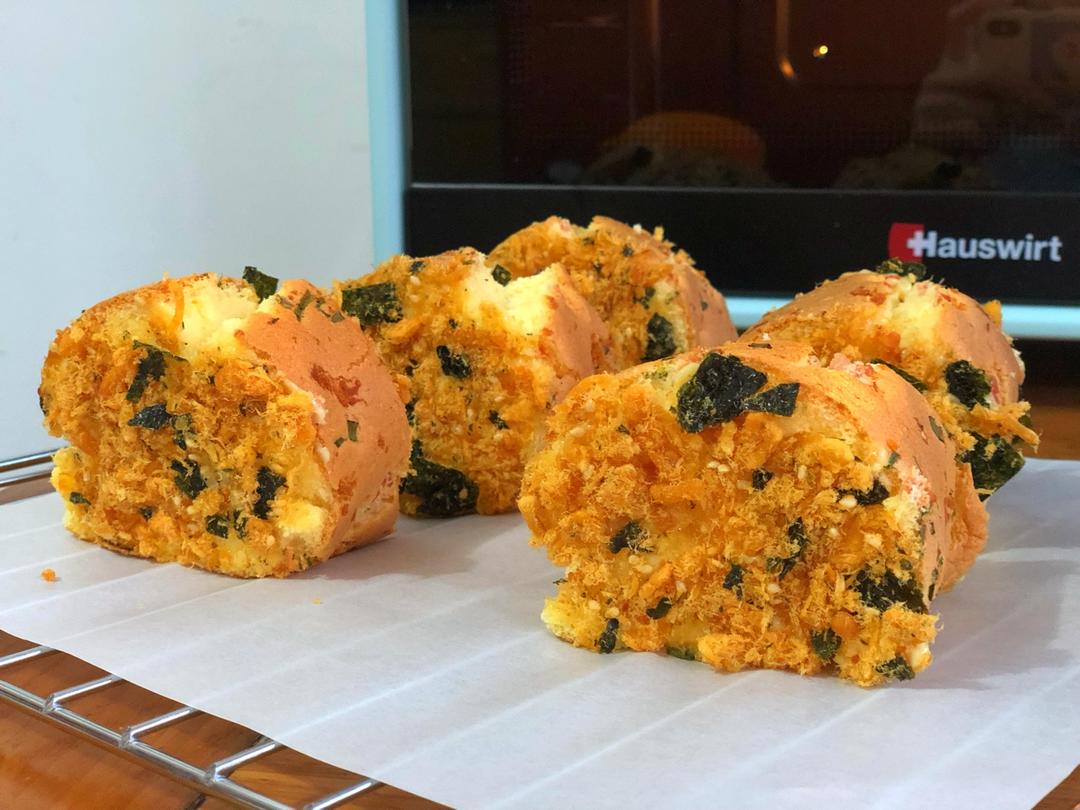 香葱肉松蛋糕卷（这是一个步骤超级详细的视频菜谱）