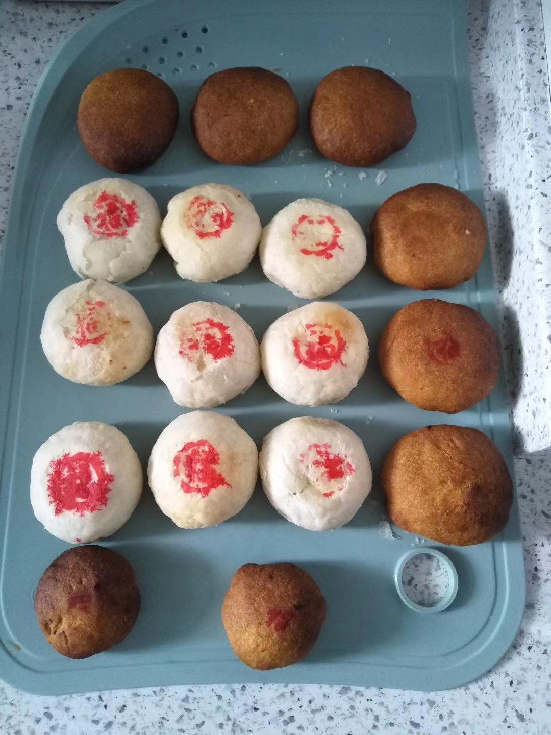 芸物白酥皮云腿月饼