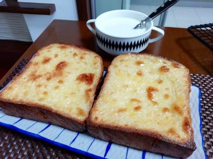 最近特火的~岩烧乳酪