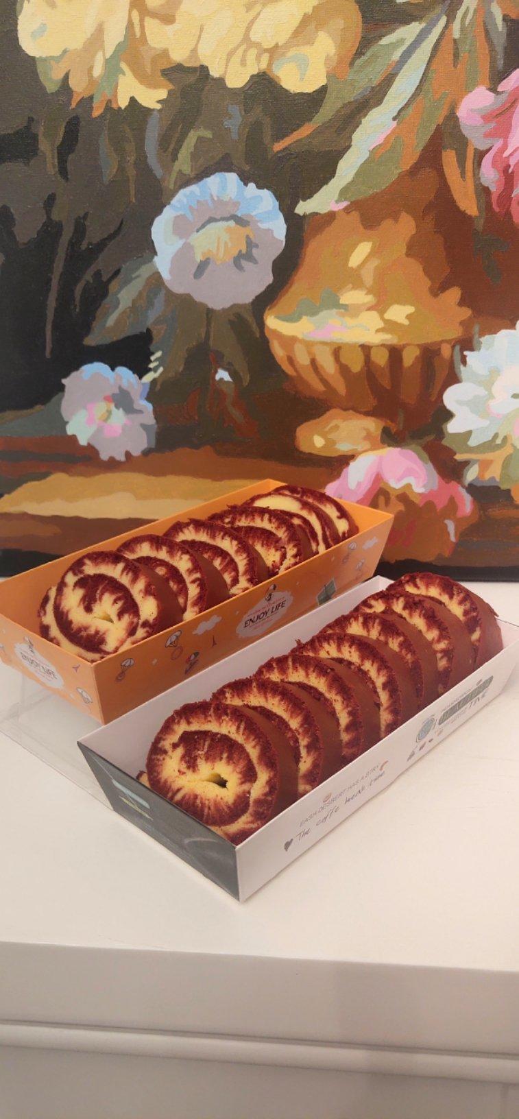 蛋糕卷，红丝绒蛋糕卷，旋风蛋糕卷