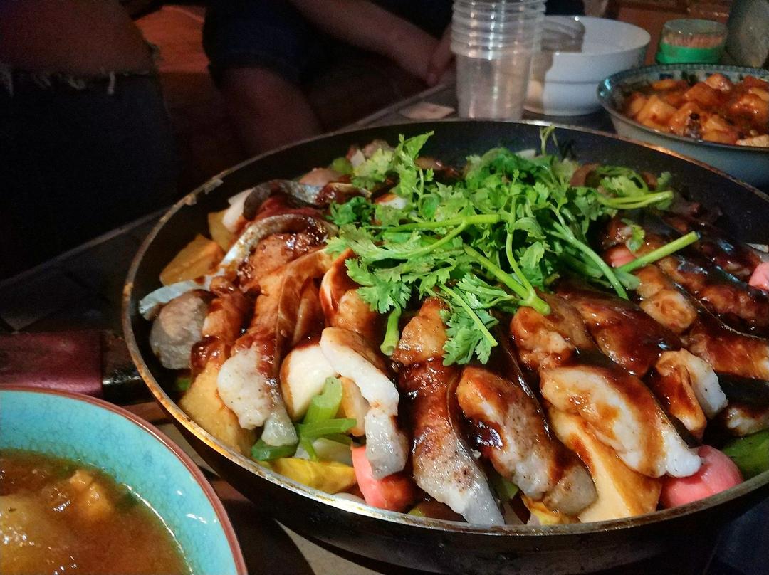 三汁焖锅鱼