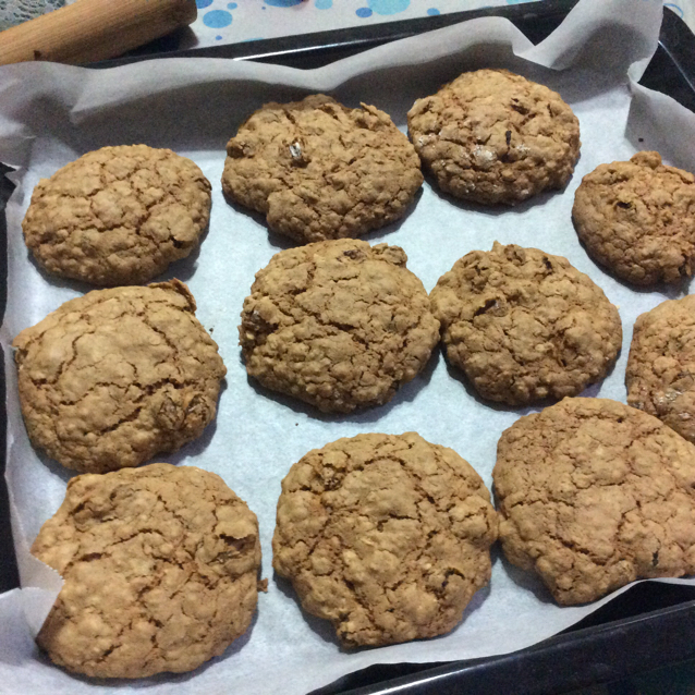 黄糖燕麦葡萄甜饼