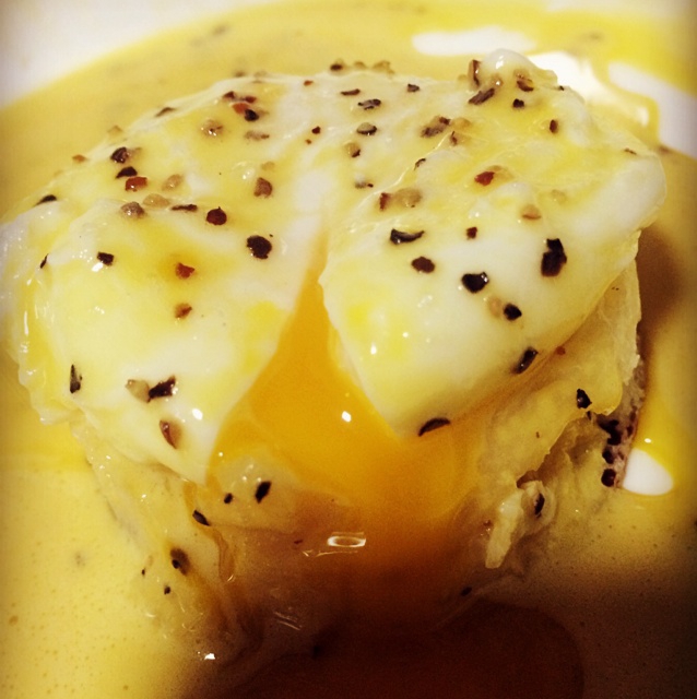 Eggs Benedict 班尼迪克蛋