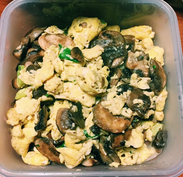 鲜蘑菇炒鸡蛋