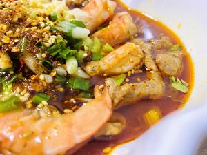 水煮牛肉虾(•̀ω•́)✧通用川菜水煮型调味法&牛肉嫩滑术的做法 步骤5
