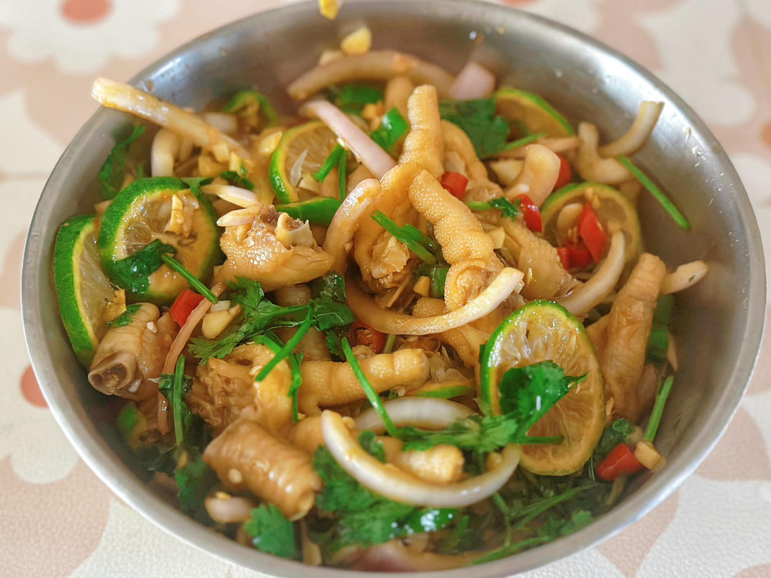 【柠檬酸辣鸡爪】自制超级无敌美味的网红鸡爪