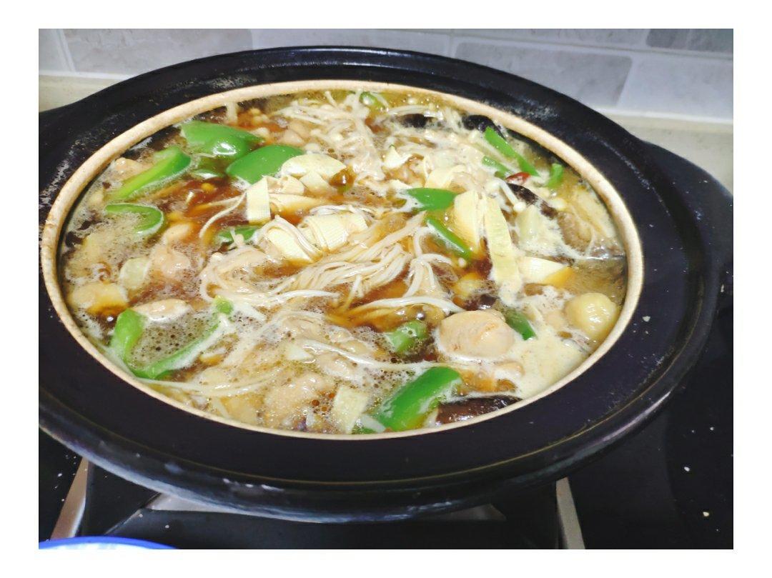 绝对秒杀外面馆子味道的黄焖鸡！