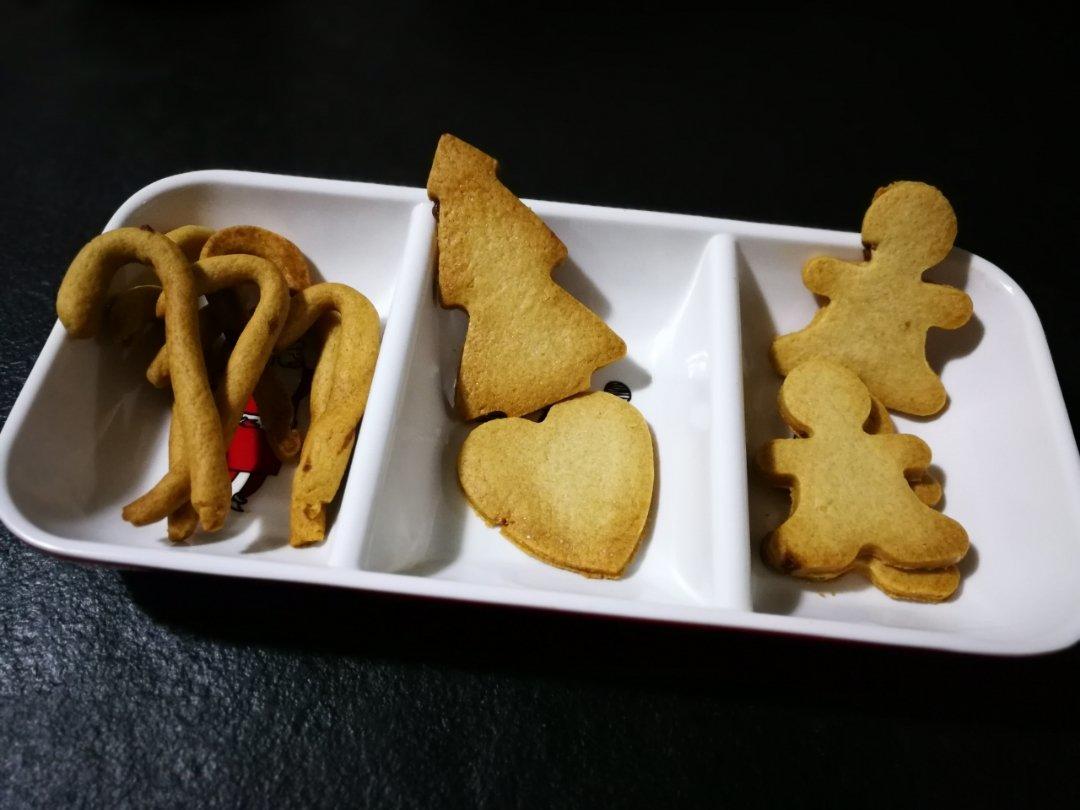 两款圣诞饼干，选一款做起来吧！