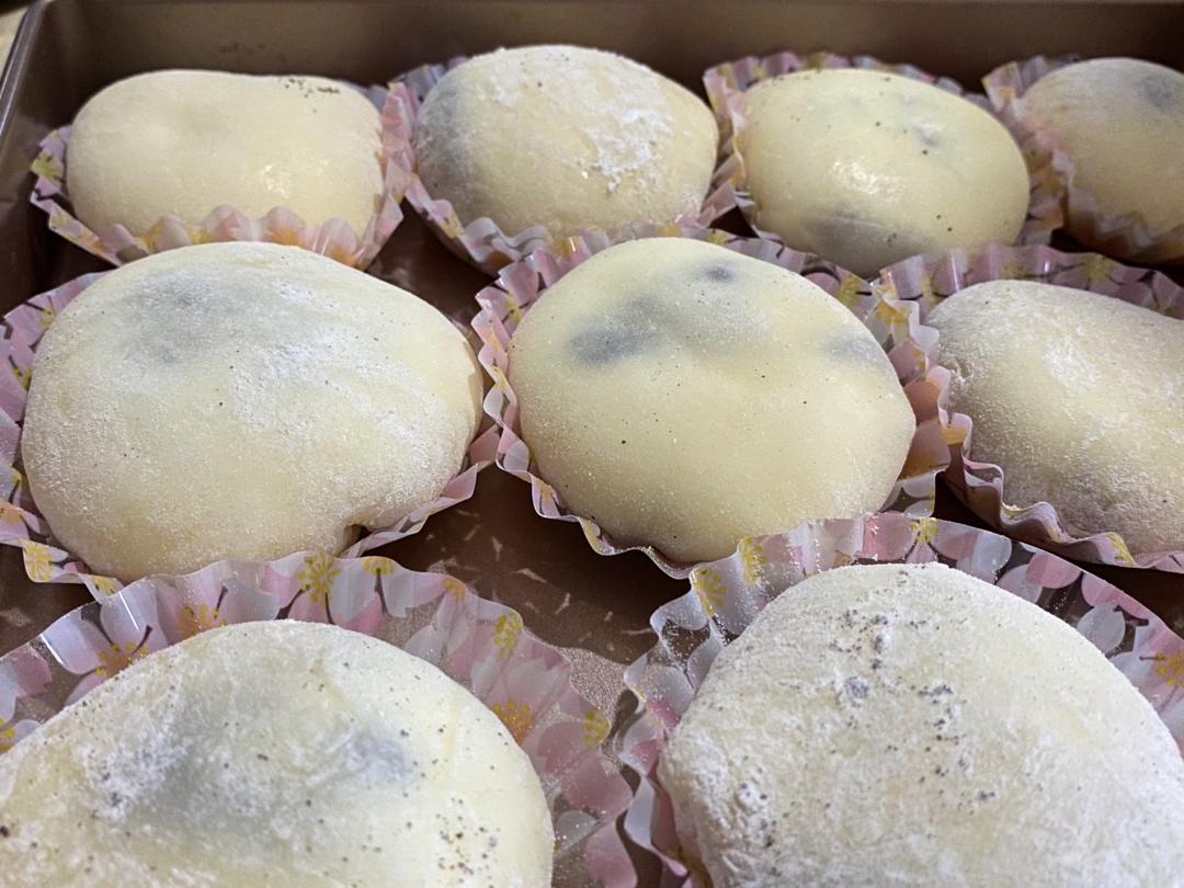 腹黑白胖子——奥利奥雪媚娘