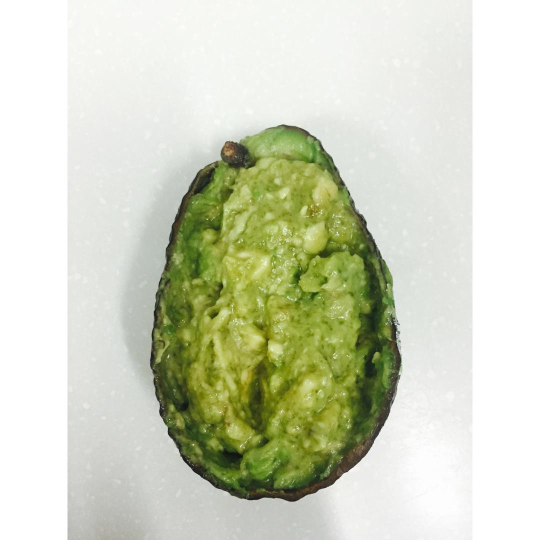 白糖拌牛油果（牛油果冰淇淋）