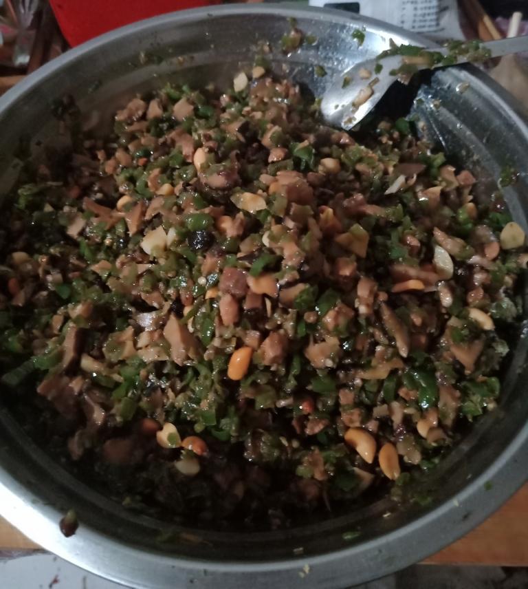 香菇肉粒辣椒酱