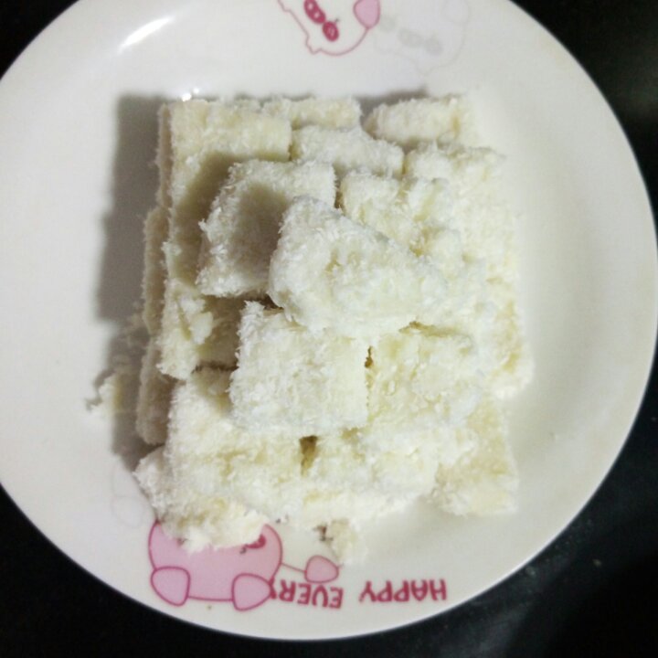 完胜85度C牛奶椰丝小方