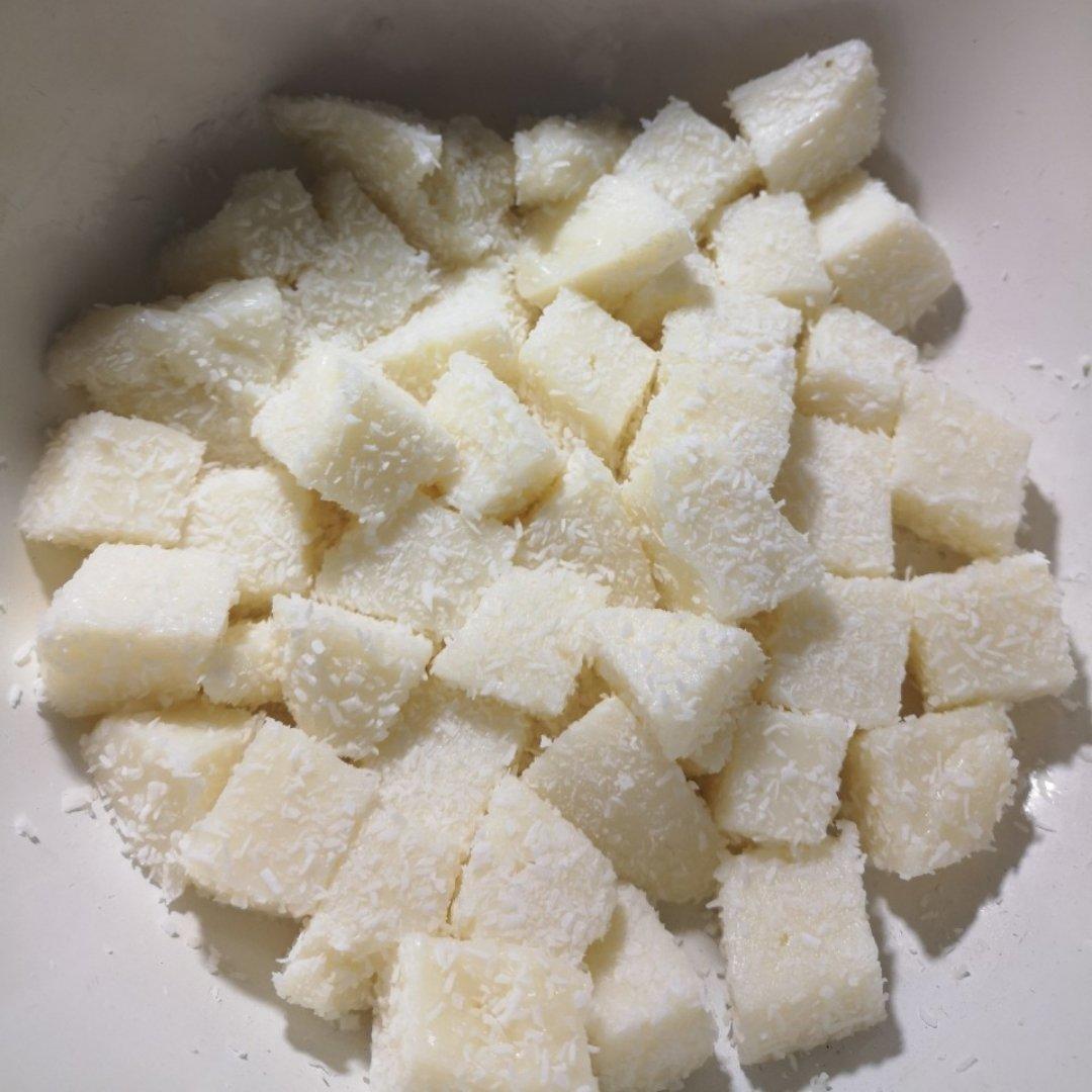 太棒啦！1个方子，做出2道口味一流的甜品！——椰奶小方&炸鲜奶