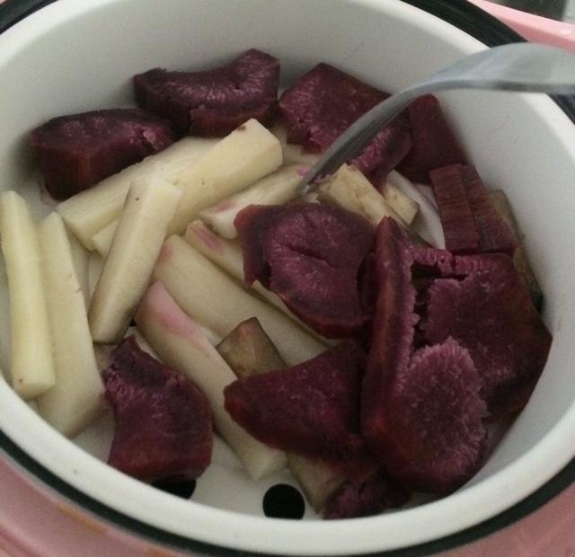 牛奶紫薯山药-润肠的美容饮料的做法 步骤1