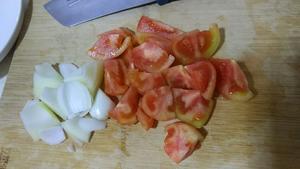 西红柿炒鸡片的做法 步骤1