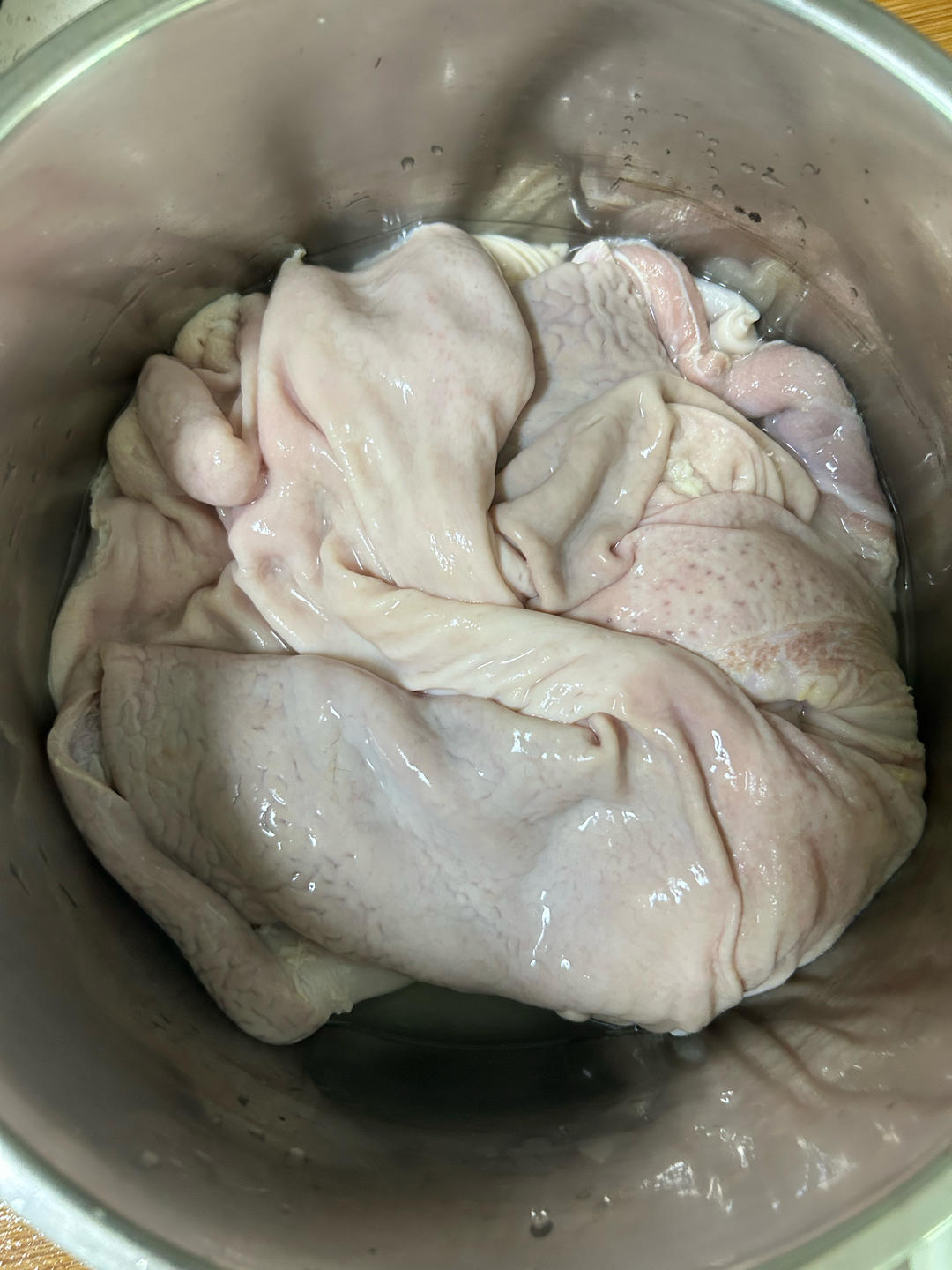 猪大肠的清洗和去味方法……