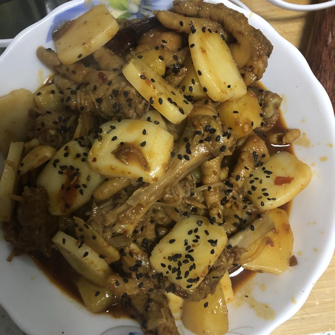 胖哥俩肉蟹煲