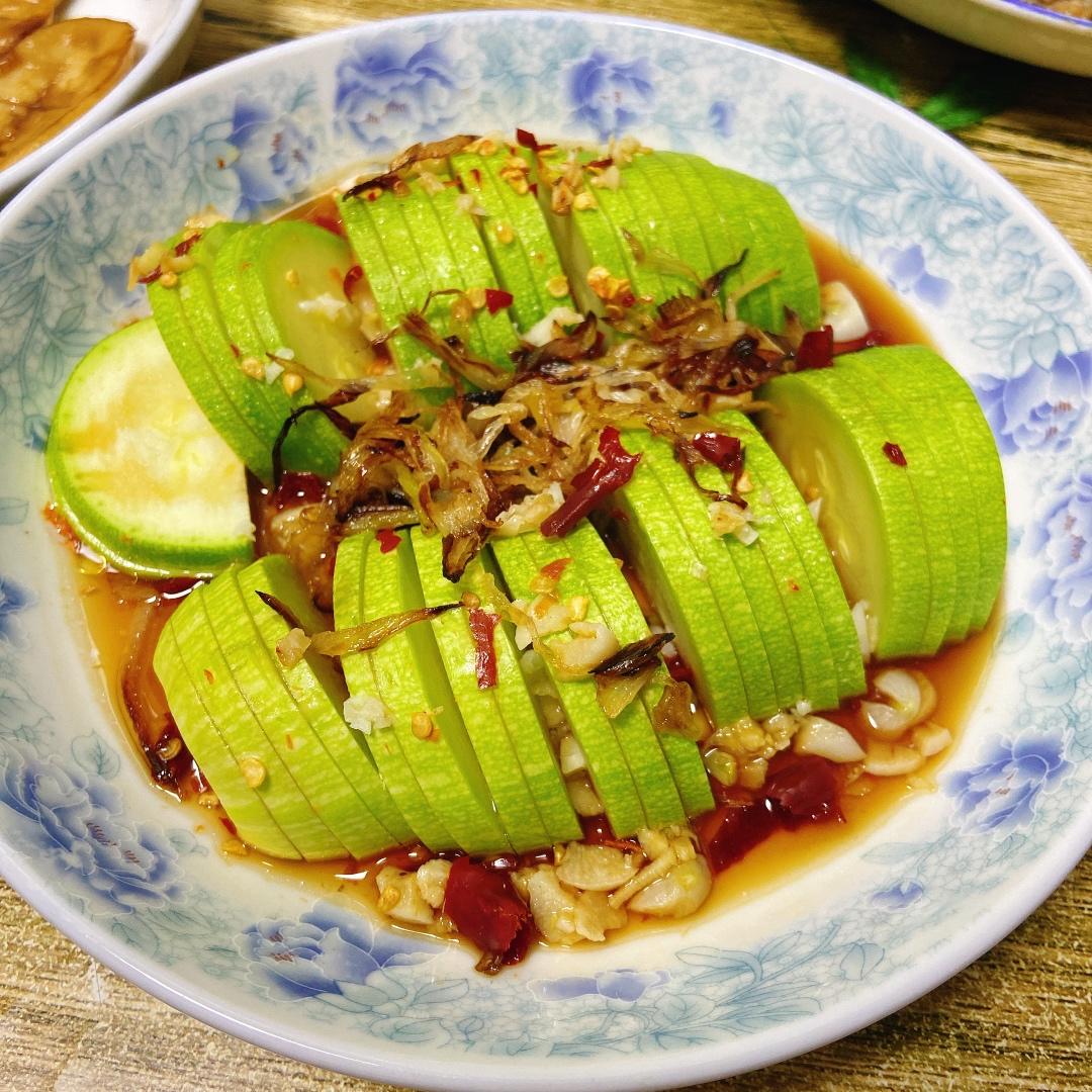 健康下饭素菜蒜蓉西葫芦