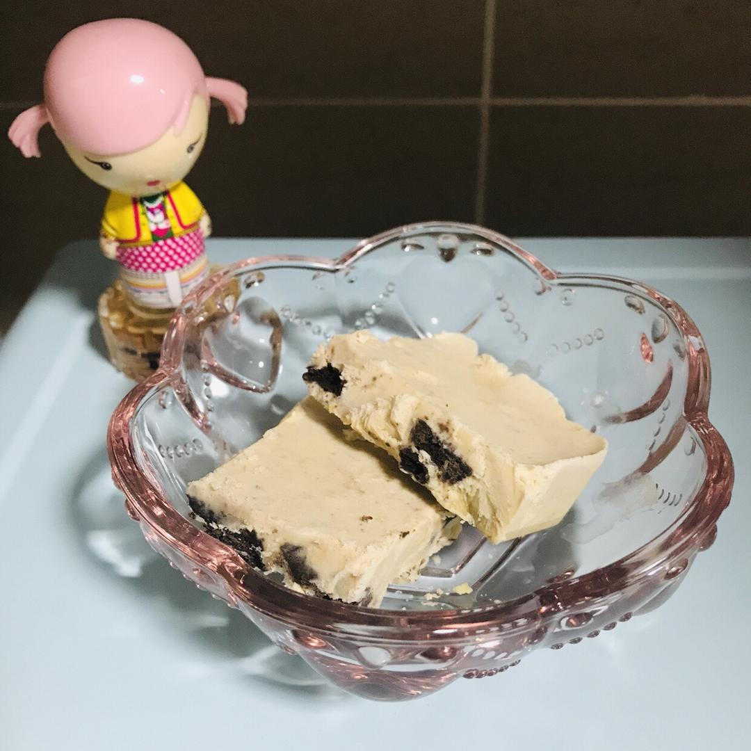 奥利奥鲜奶冰淇凌