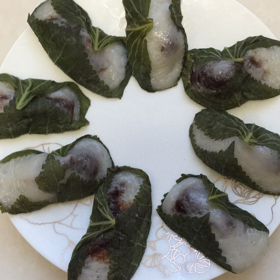 血罂粟做的苏叶干粮