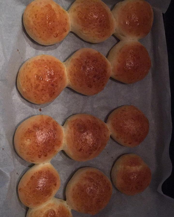 普通面粉做的柔软小餐包