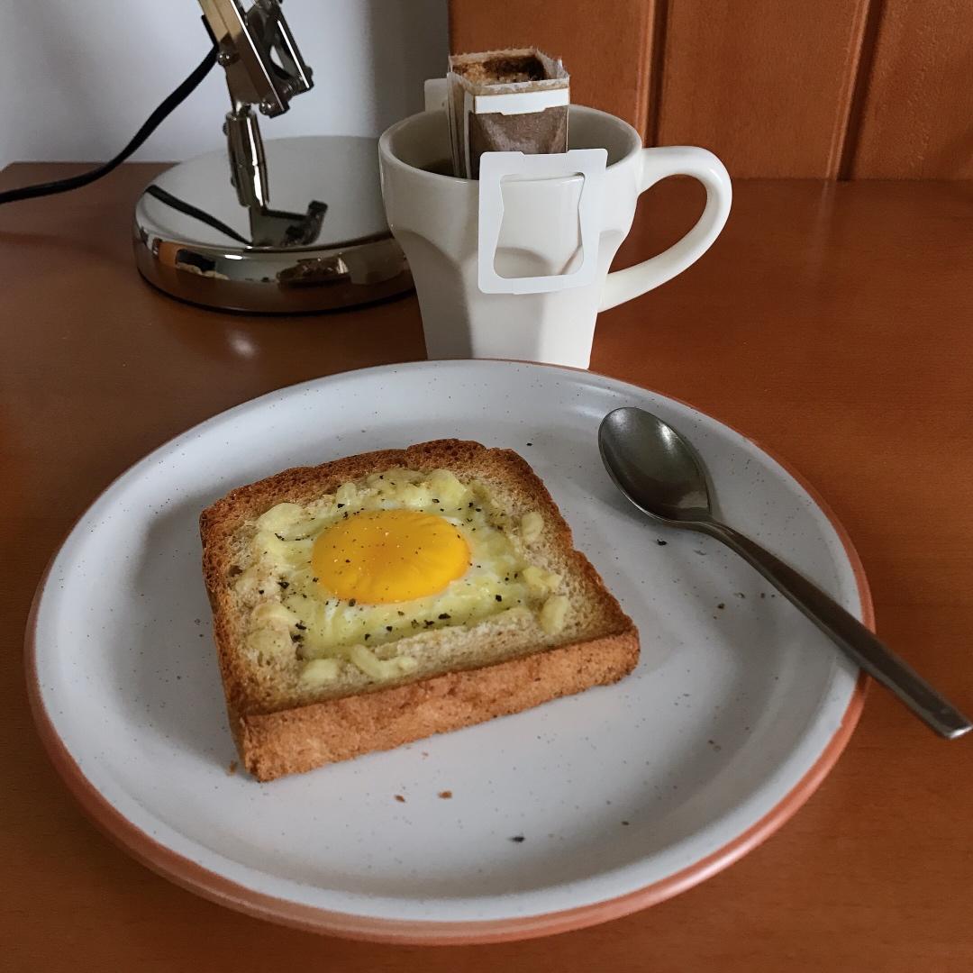 鸡蛋芝士烤吐司