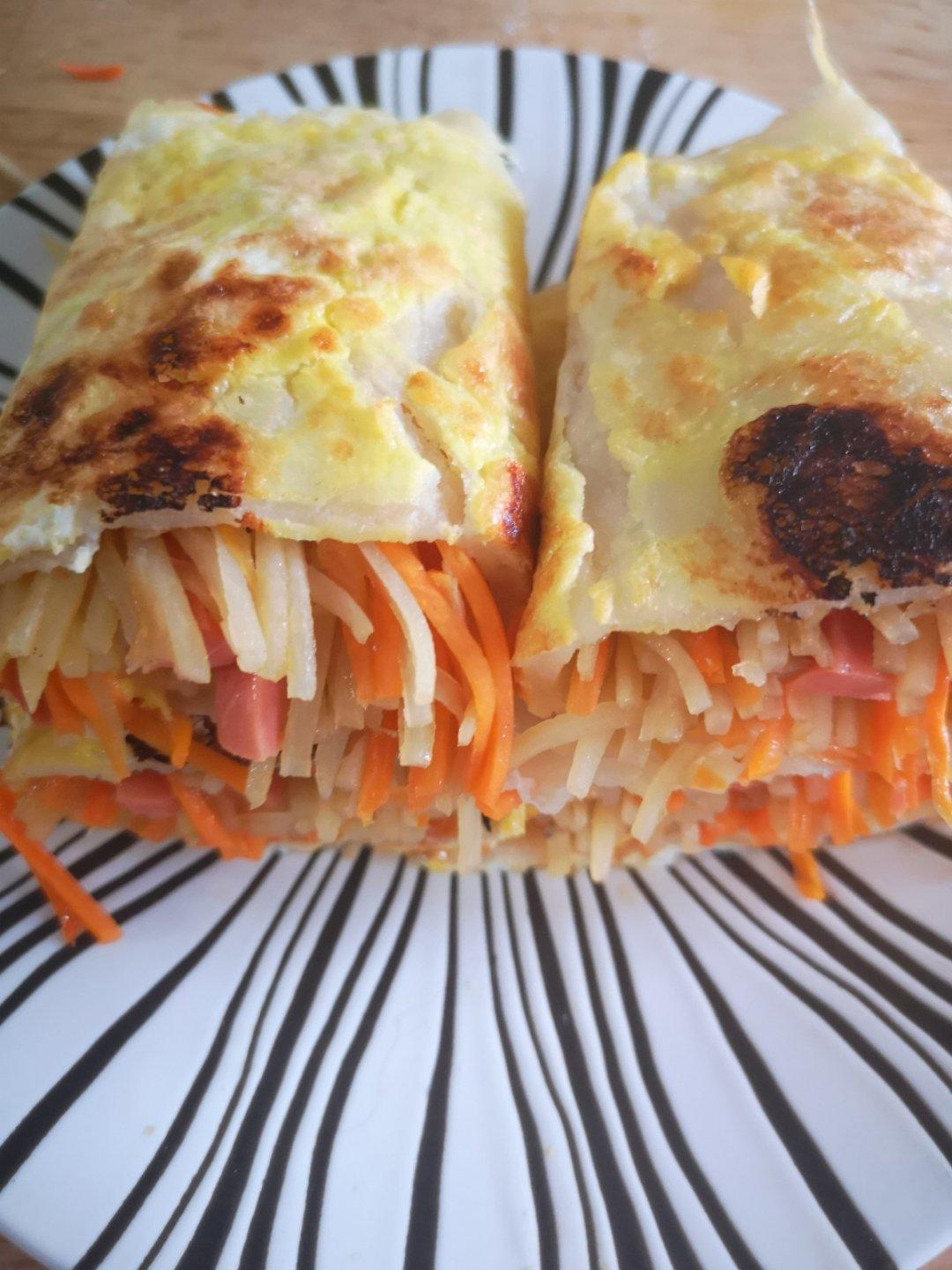 美含521做的家庭煎饼果子版(土豆丝卷饼)