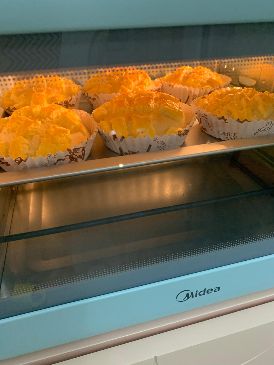 一次发酵直接法～酥脆掉渣菠萝酥皮包