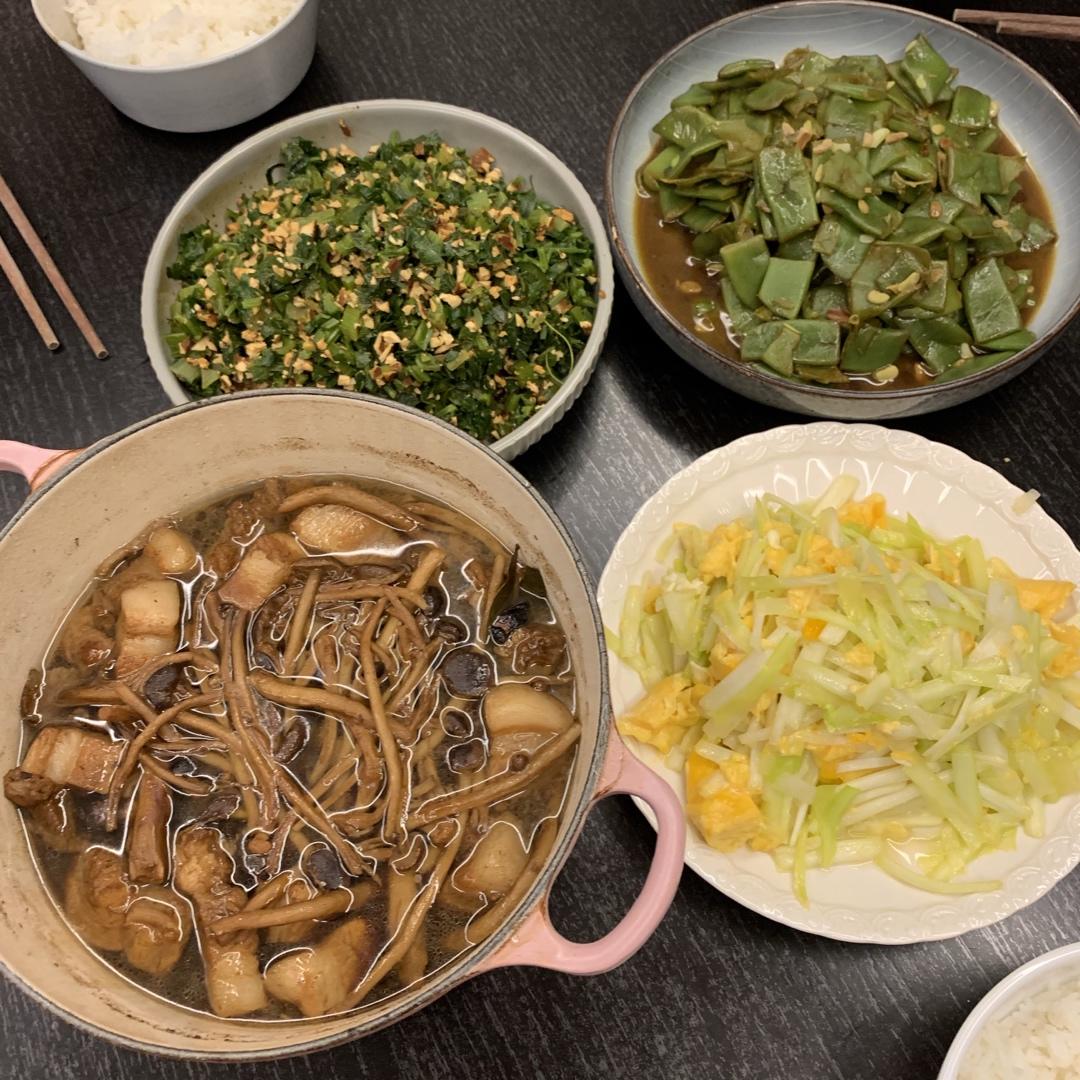 茶树菇烧肉