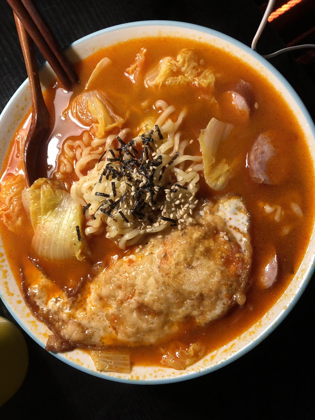 不辣又好吃的超简单火鸡面