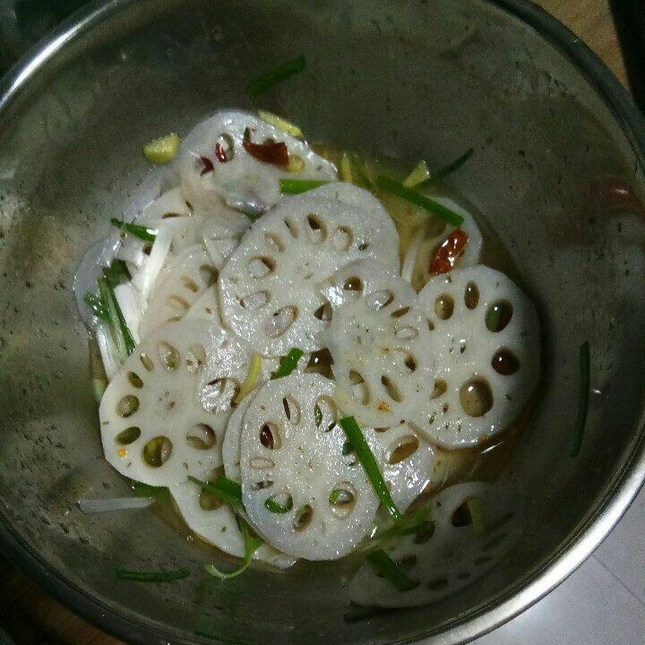 糖醋莲菜
