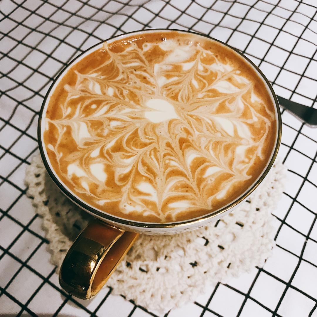 视频|用家用咖啡机，做出拉花的Cappuccino