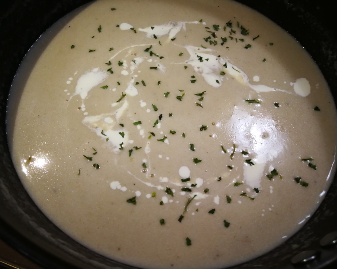 法国奶油蘑菇汤(世界三大名汤之二)的做法 步骤4