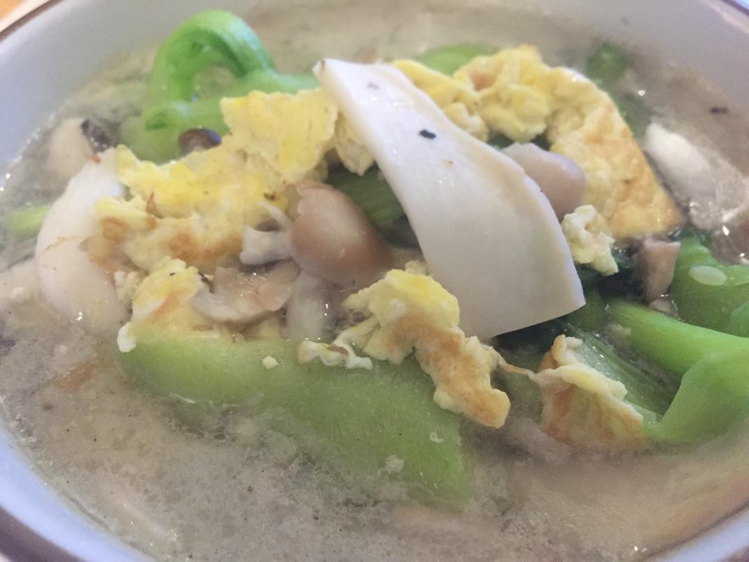 芙蓉菌菇丝瓜汤