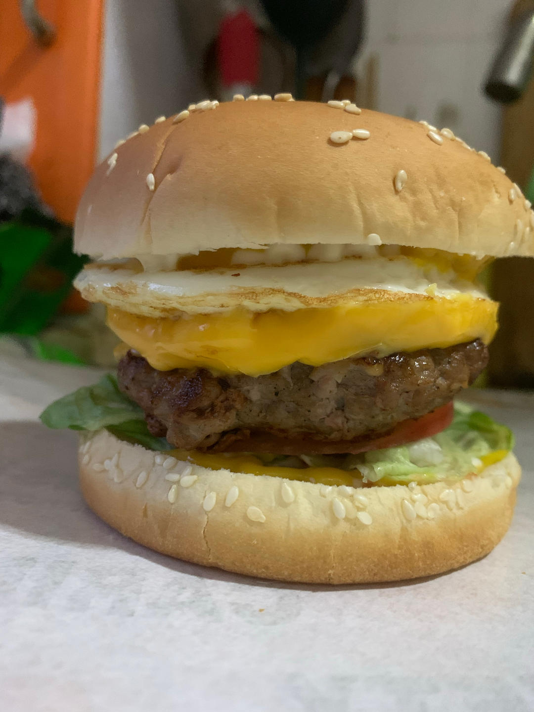 牛肉汉堡 煎出香嫩多汁的牛肉饼