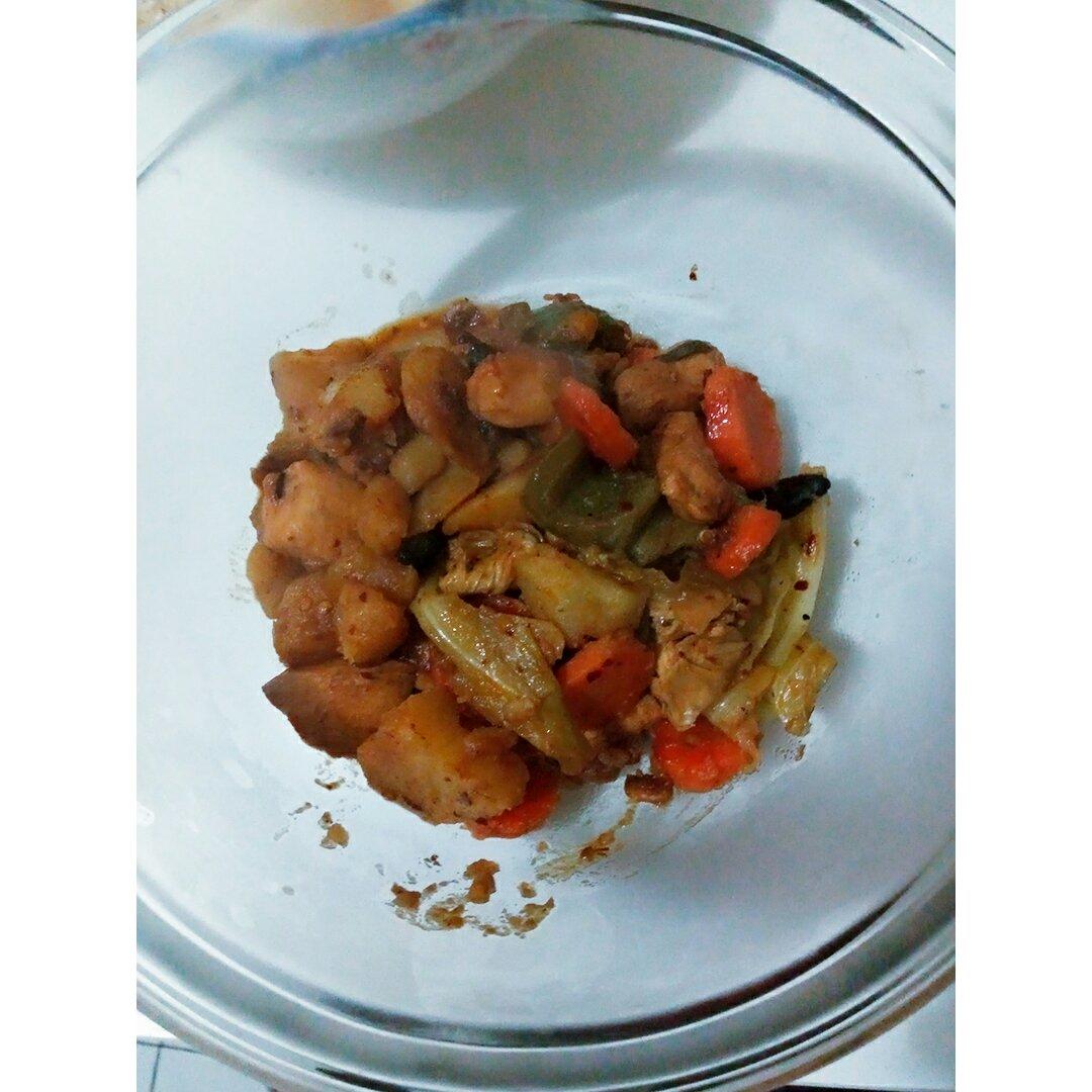 川味土豆烧鸡