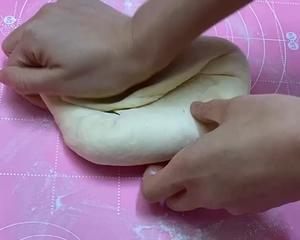 奶香发面饼 万能小饼 奶香面香味十足 附细节视频详解的做法 步骤3