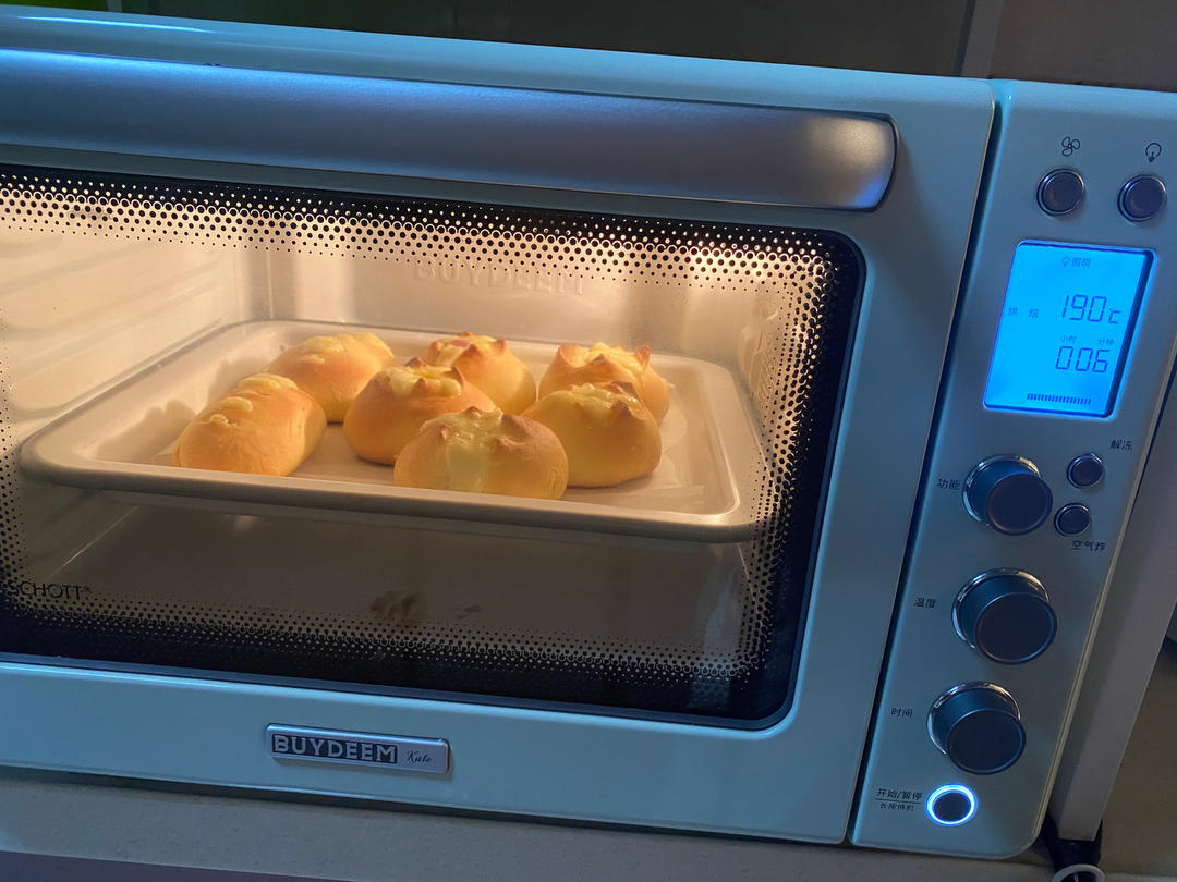 德普烘焙食谱—熔岩芝士面包