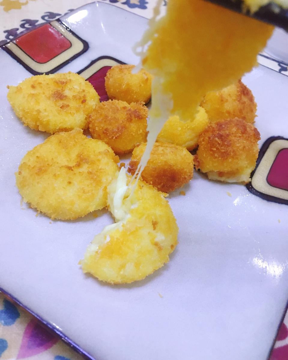 脆皮土豆芝士球