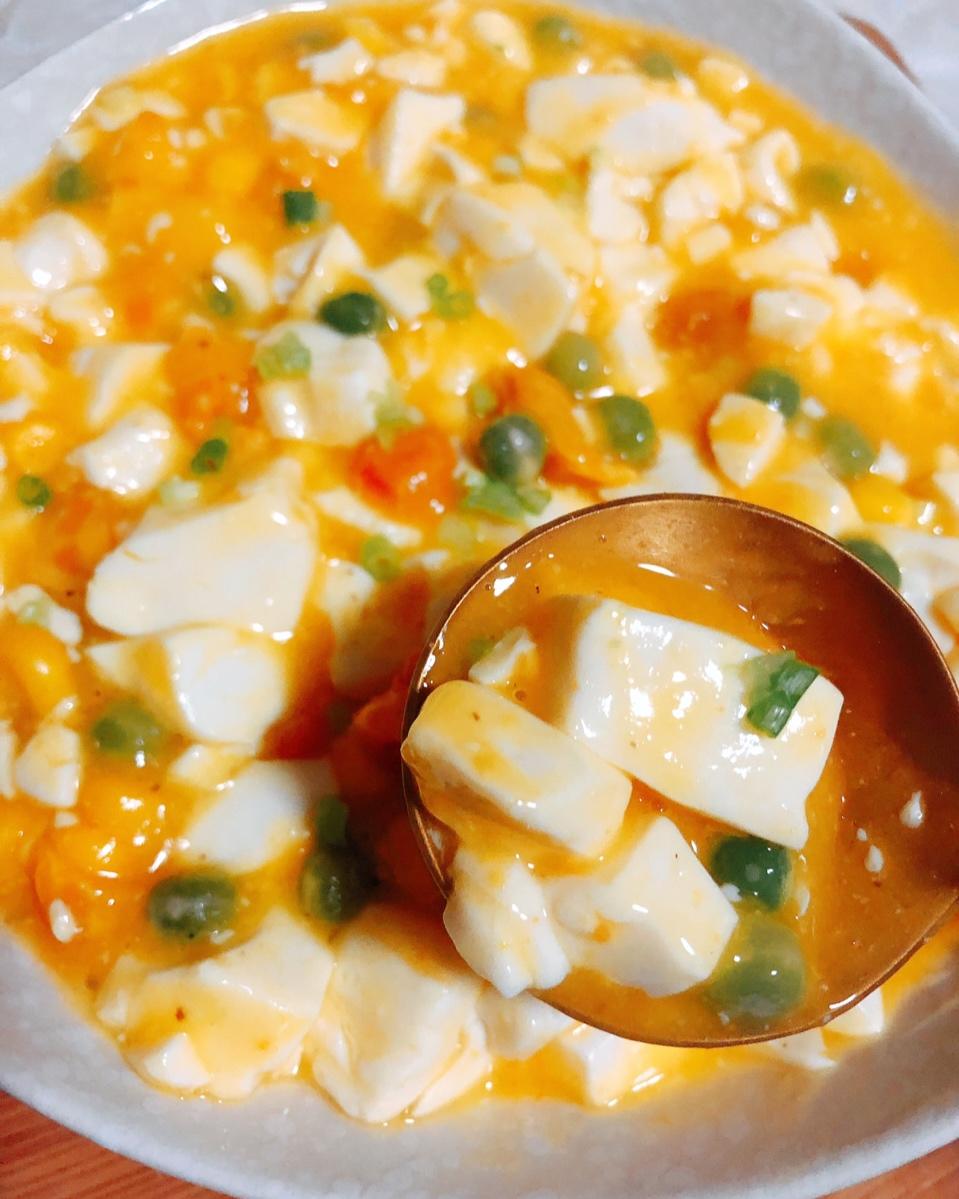 咸鸭蛋黄做的蟹黄豆腐