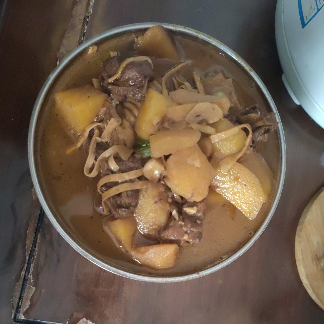 简单又好吃的黄焖鸡
