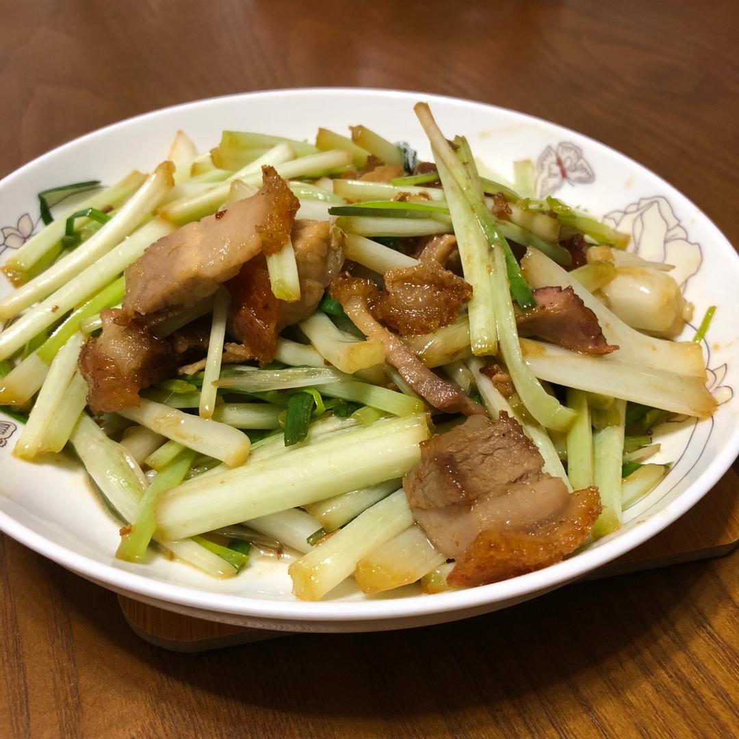 手机用户8207n3hq做的荞头炒烧肉