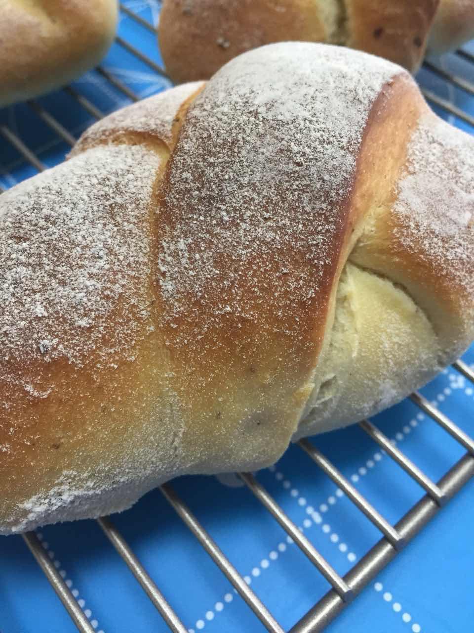 全麦牛奶蜜豆软欧