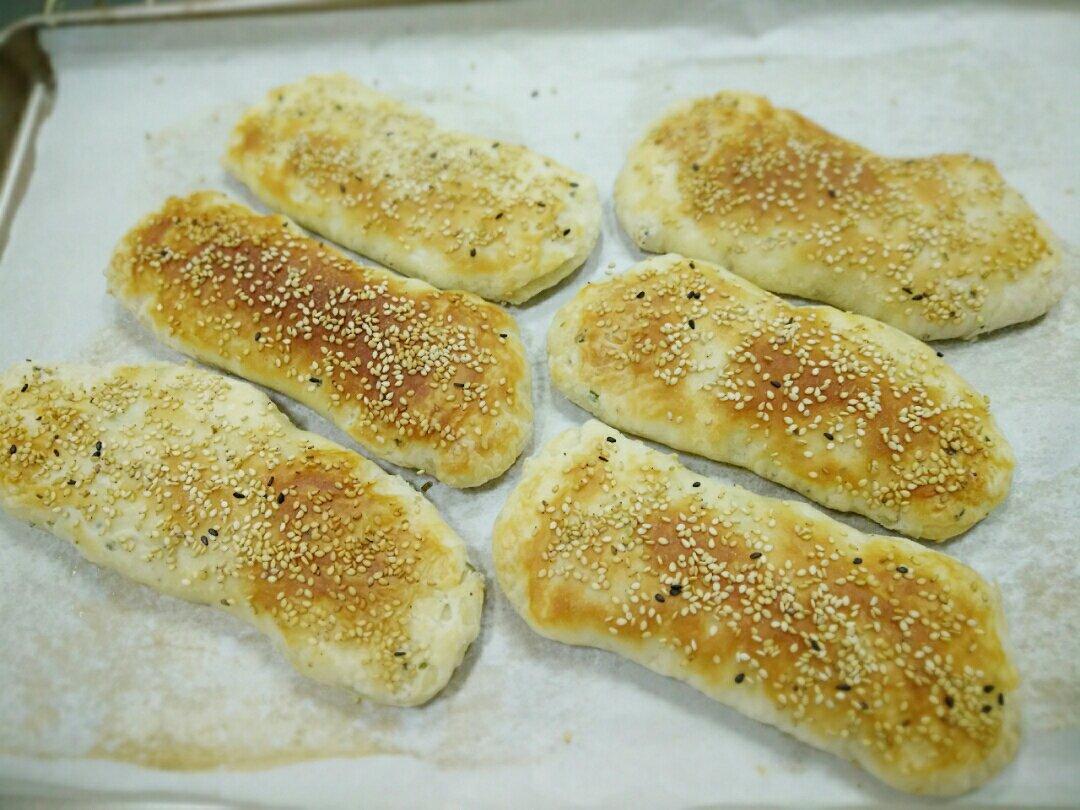 冒个泡泡oo做的草鞋底葱油酥烧饼