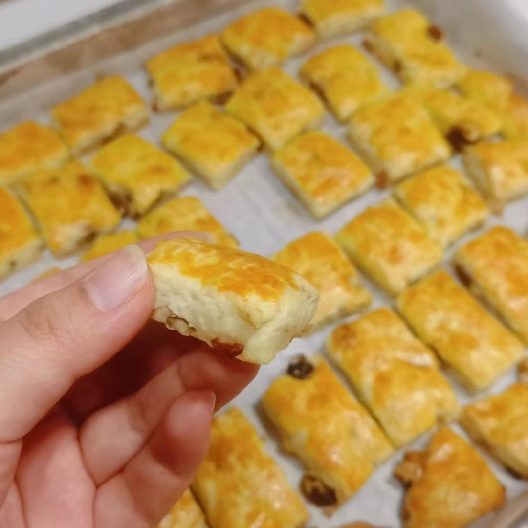 消耗淡奶油的司康