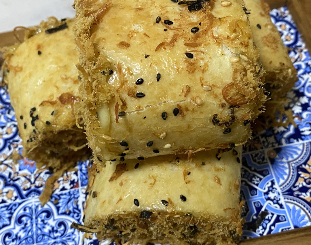 肉松面包卷