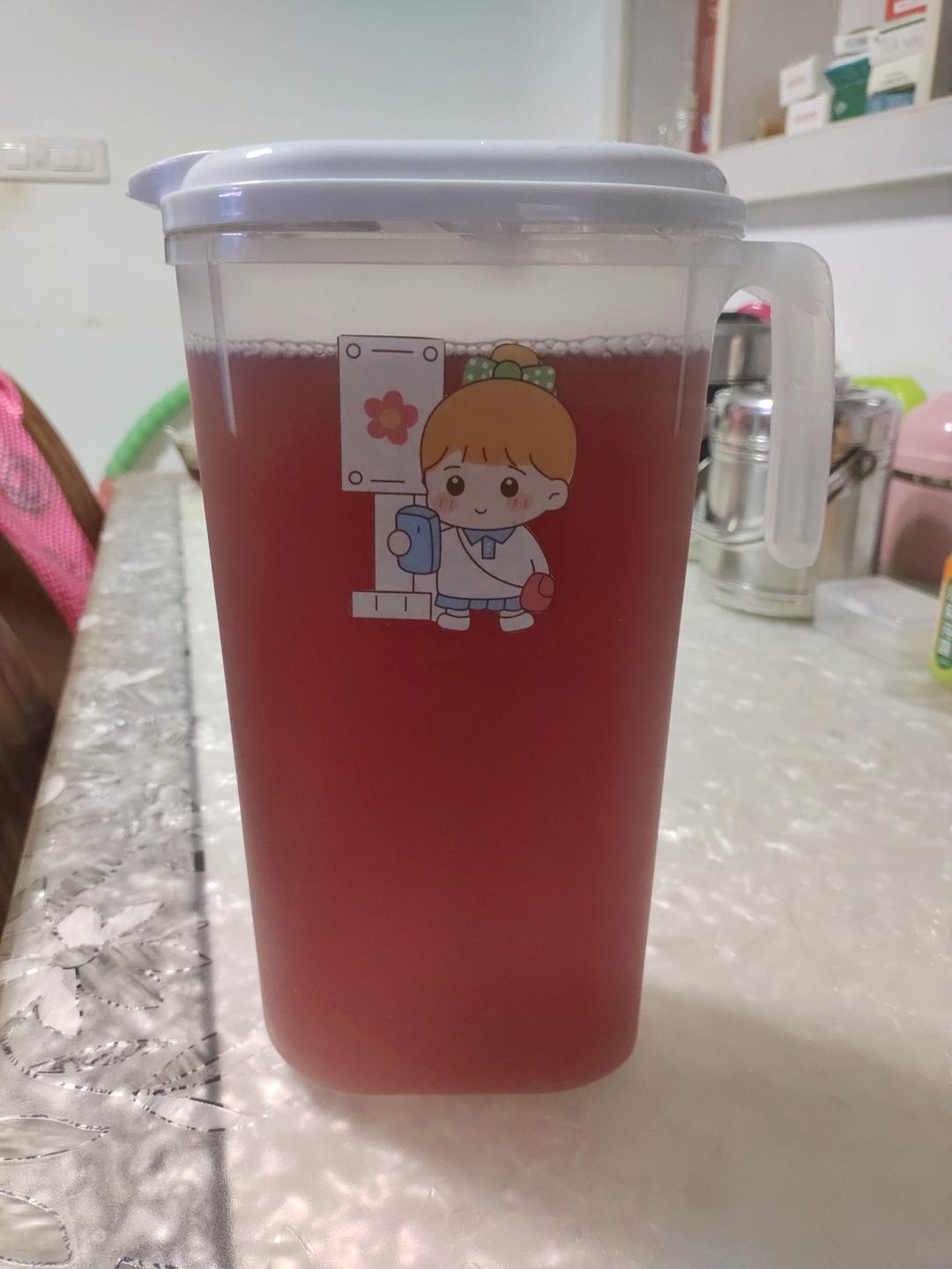 古法熬制酸梅汤（此方几乎无中药味孩子非常喜欢喝）