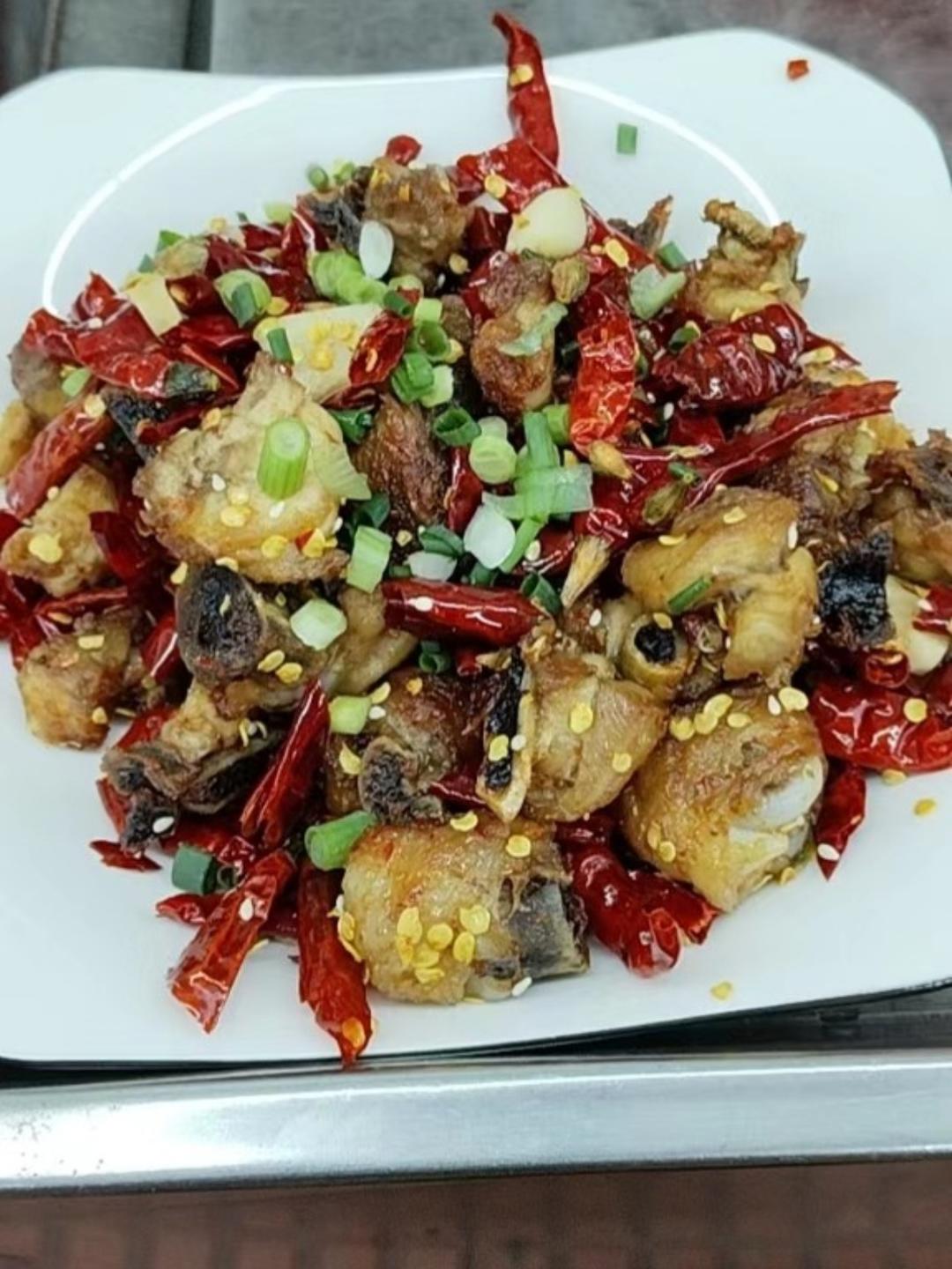 辣子鸡（家常做法）