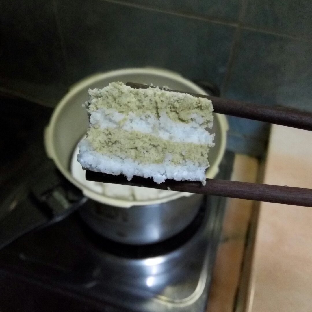 双色松糕