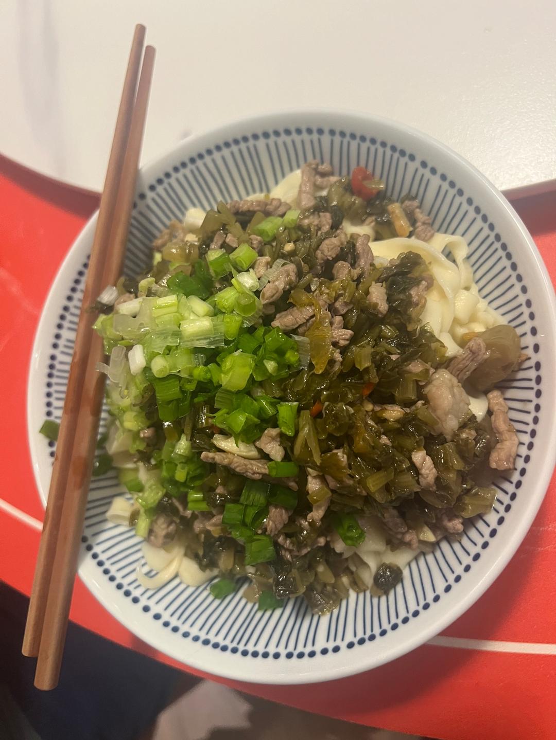 雪菜肉丝面